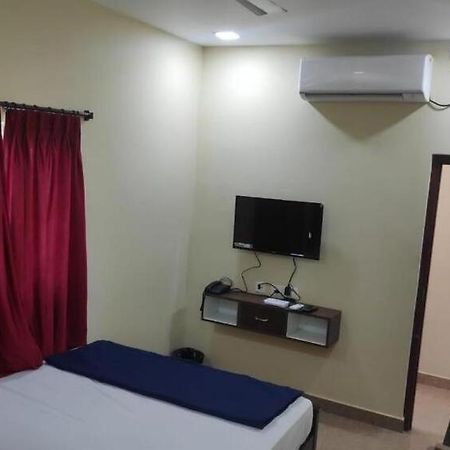 Dream Stay Guest House Пондичери Екстериор снимка