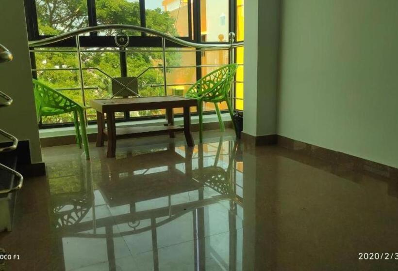 Dream Stay Guest House Пондичери Екстериор снимка
