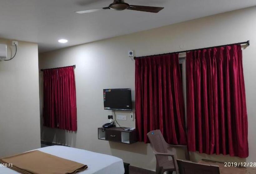 Dream Stay Guest House Пондичери Екстериор снимка